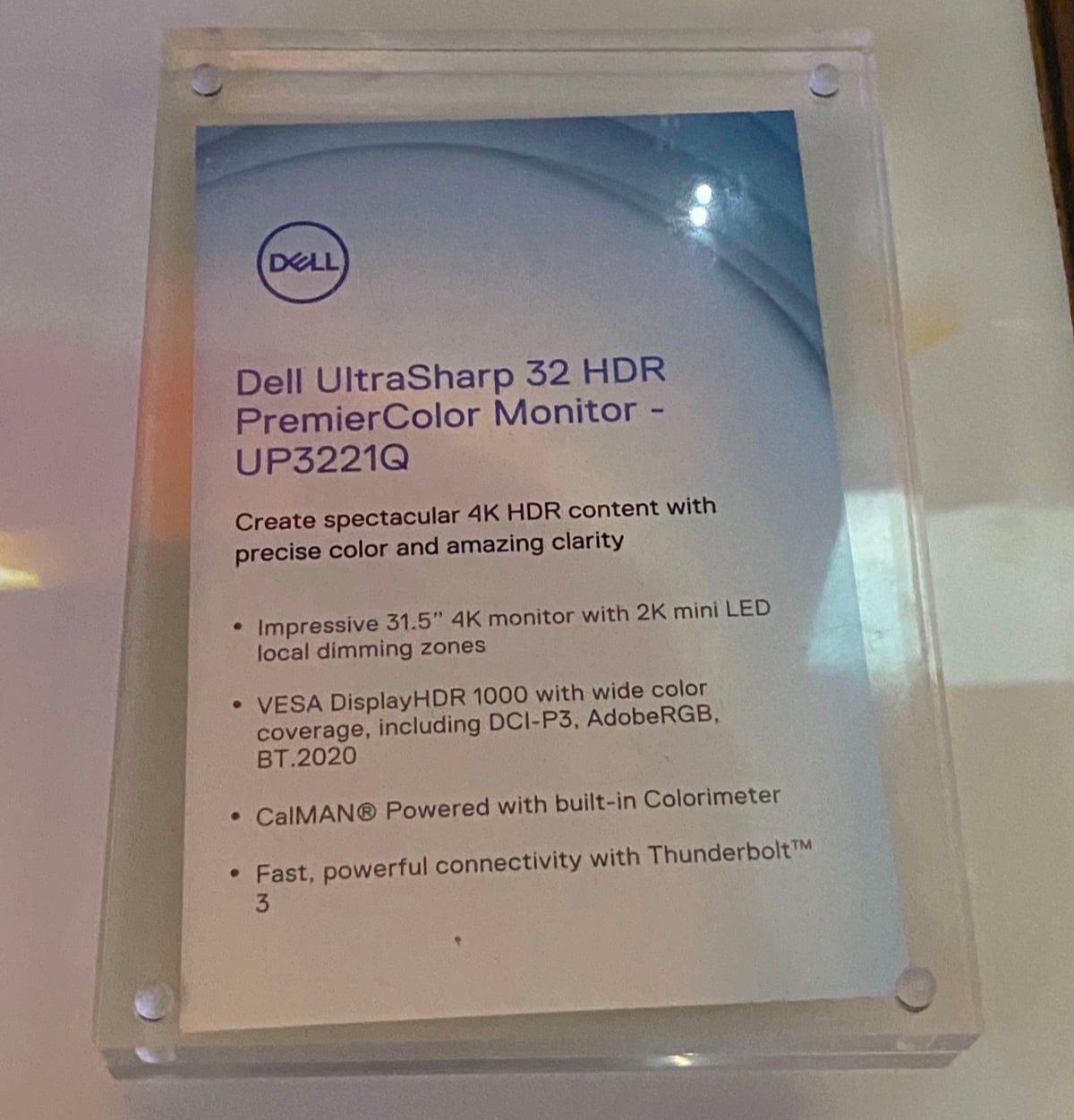 Dell UP3221Q miniLED LCD monitor Dell UP3221Q miniLED LCD monitor
