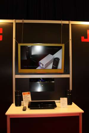 Klik for større billede JVC LT-32WX50