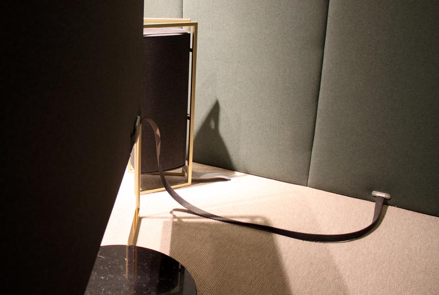 Loewe OLED X