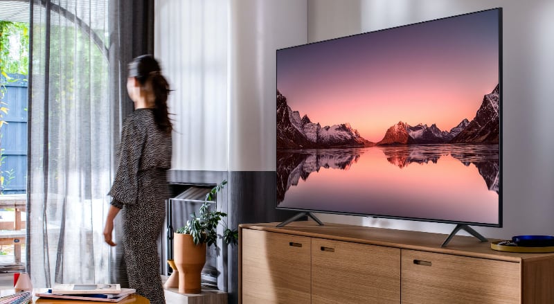Priserne på 70"+ TV rasler ned FlatpanelsDK