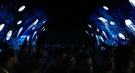 OLED tunnel