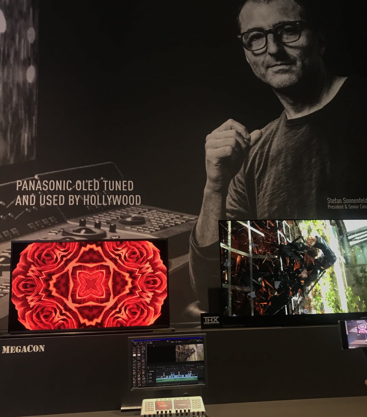 Panasonic MegaCon dual layer LCD Panasonic MegaCon dual layer LCD