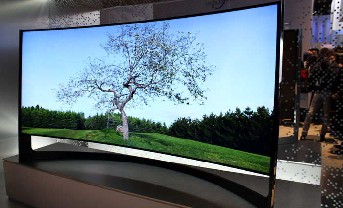 Samsungs kurvede 105-tommer UHD TV