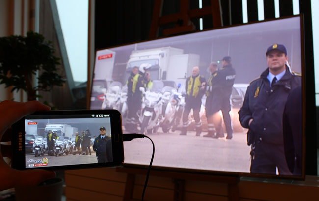 Se Tv-kanaler fra fladskærmen på mobiltelefonen