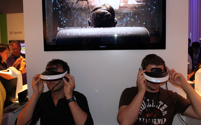 Klik for større billede Sony Personal 3D Viewer