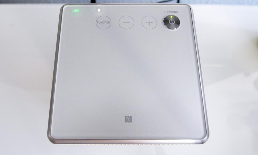 Sony ZR5
