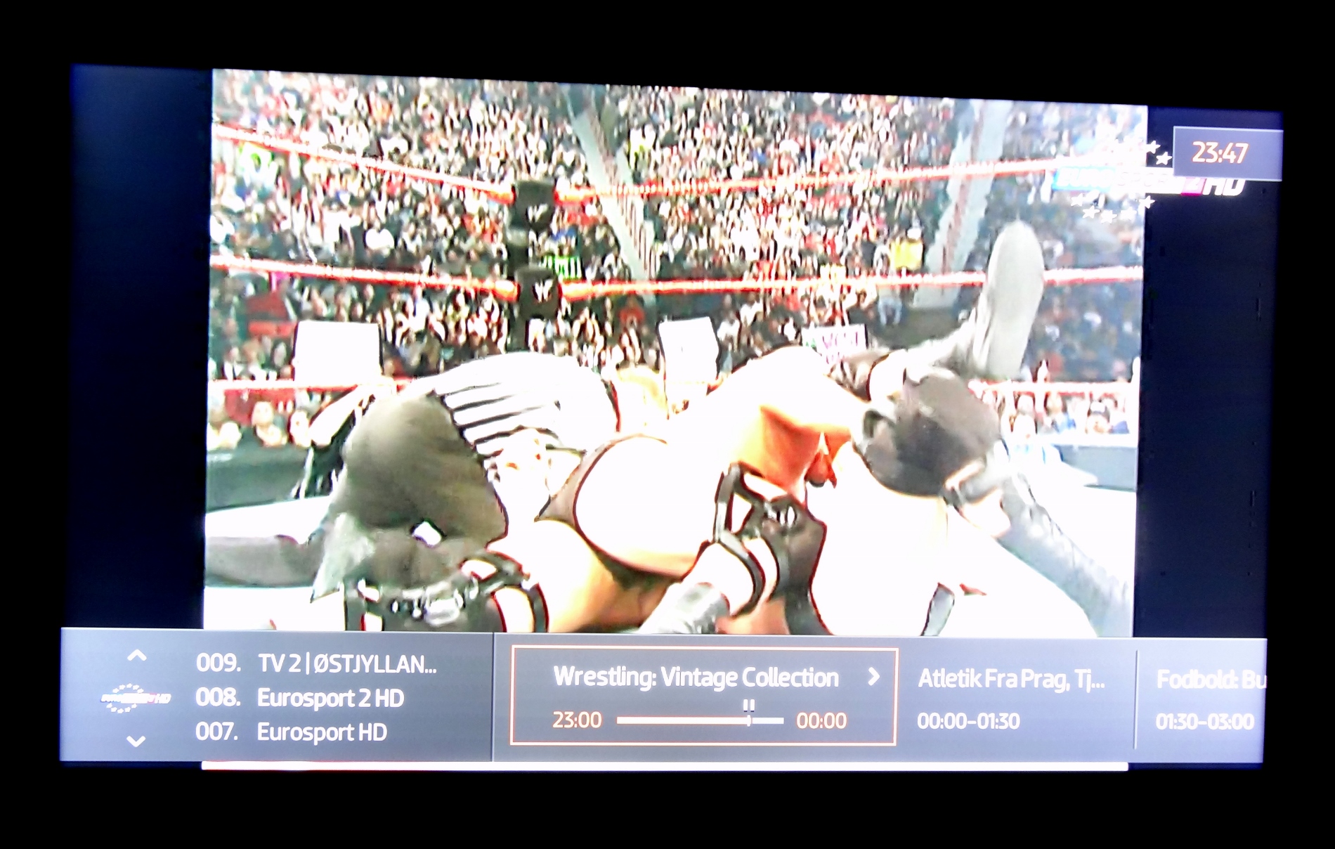 Samsung UE65HU7505XX backlight-bleeding ved alm tv kiggeri 2 (1900x1208).jpg