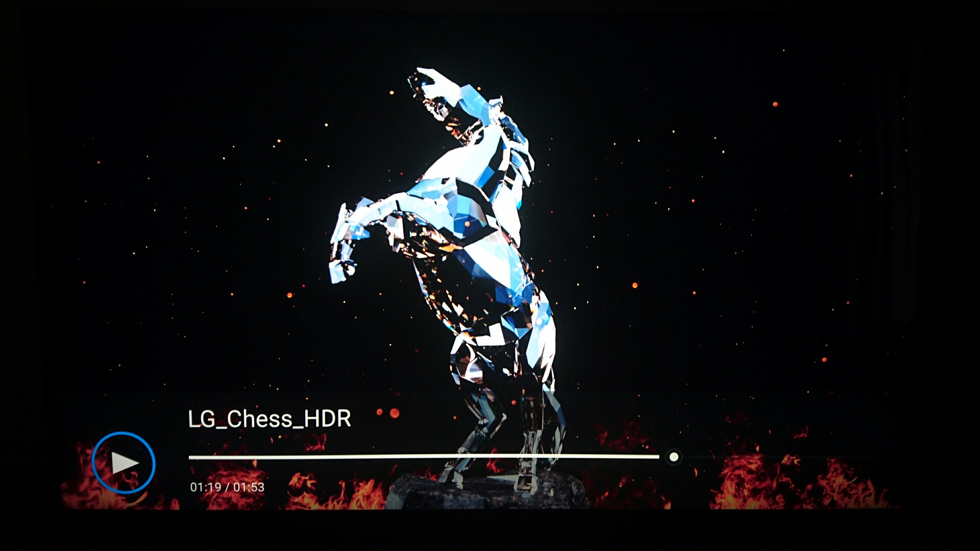 Prøvede at fange samme sted som det af dine billeder hvor det så værst ud på. - På en sidenote til admins, er det ikke lidt smådumt at billeder ikke må fylde mere end 1mb? Et godt 4k billede af en 4k skærm fylder altså lidt over :-)