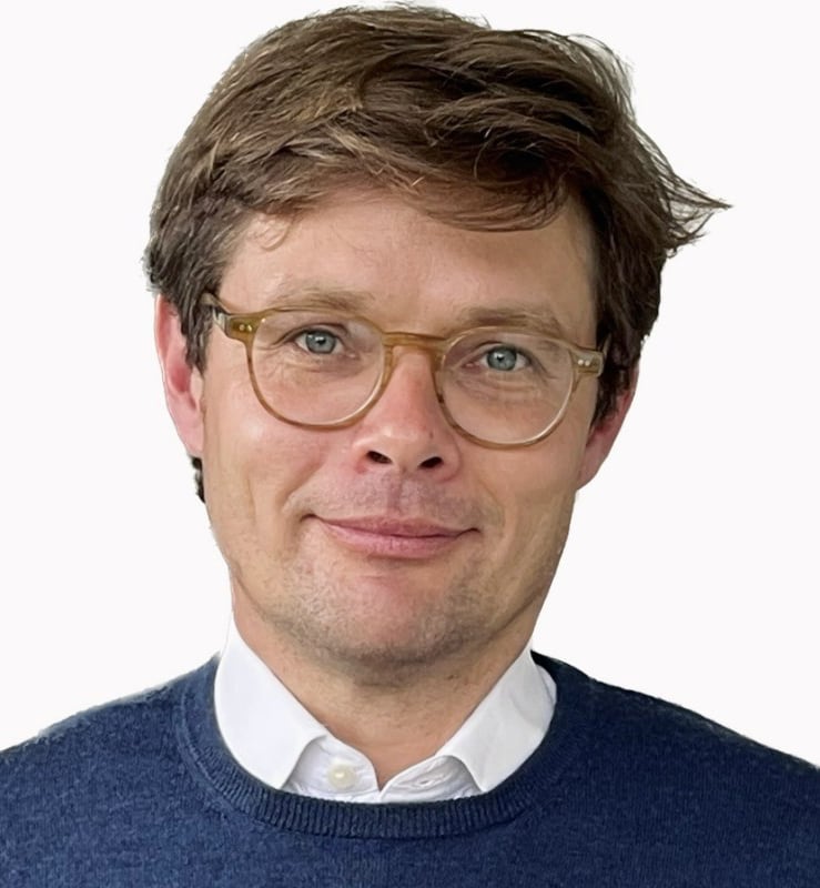 Mads Emil Lidegaard Mads Emil Lidegaard