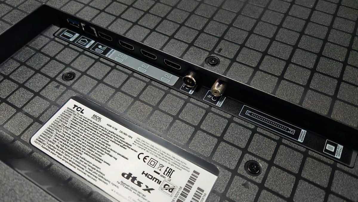 TCL C8L QM8L review