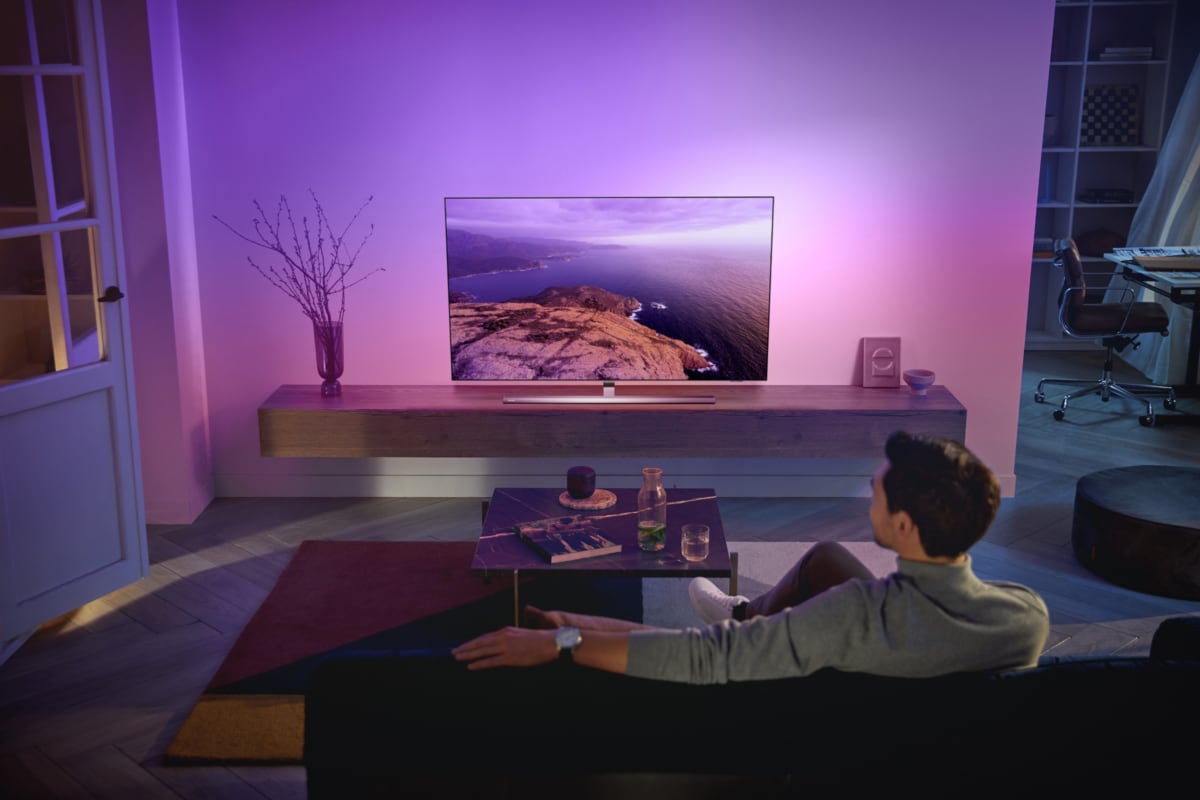 Philips 2022 Ambilight TV
