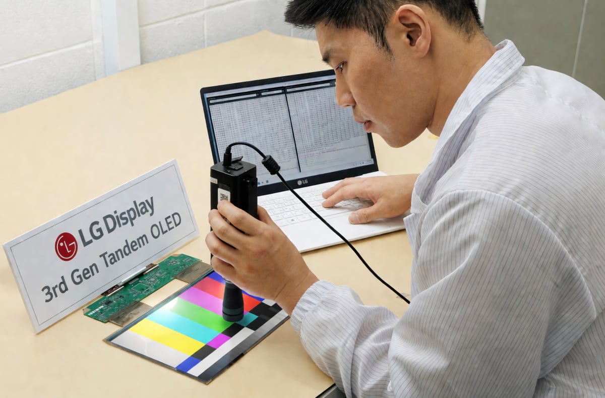 3RD Gen Tandem OLED