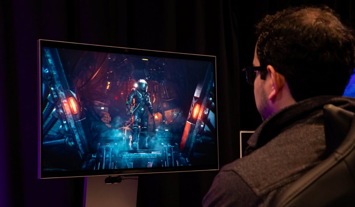 Glasses-free 3D monitor