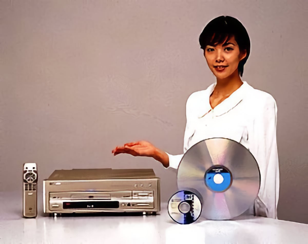Pioneer combo player Pioneer combo player