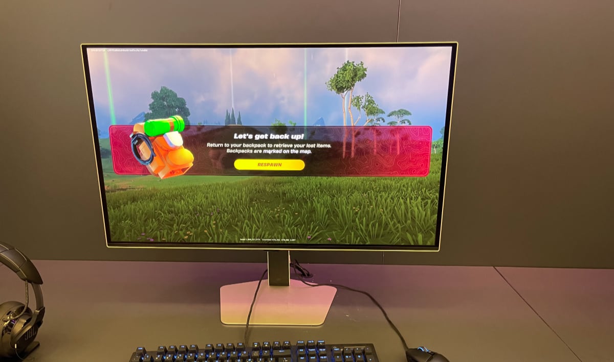 Samsung G8 QD-OLED Samsung G8 QD-OLED