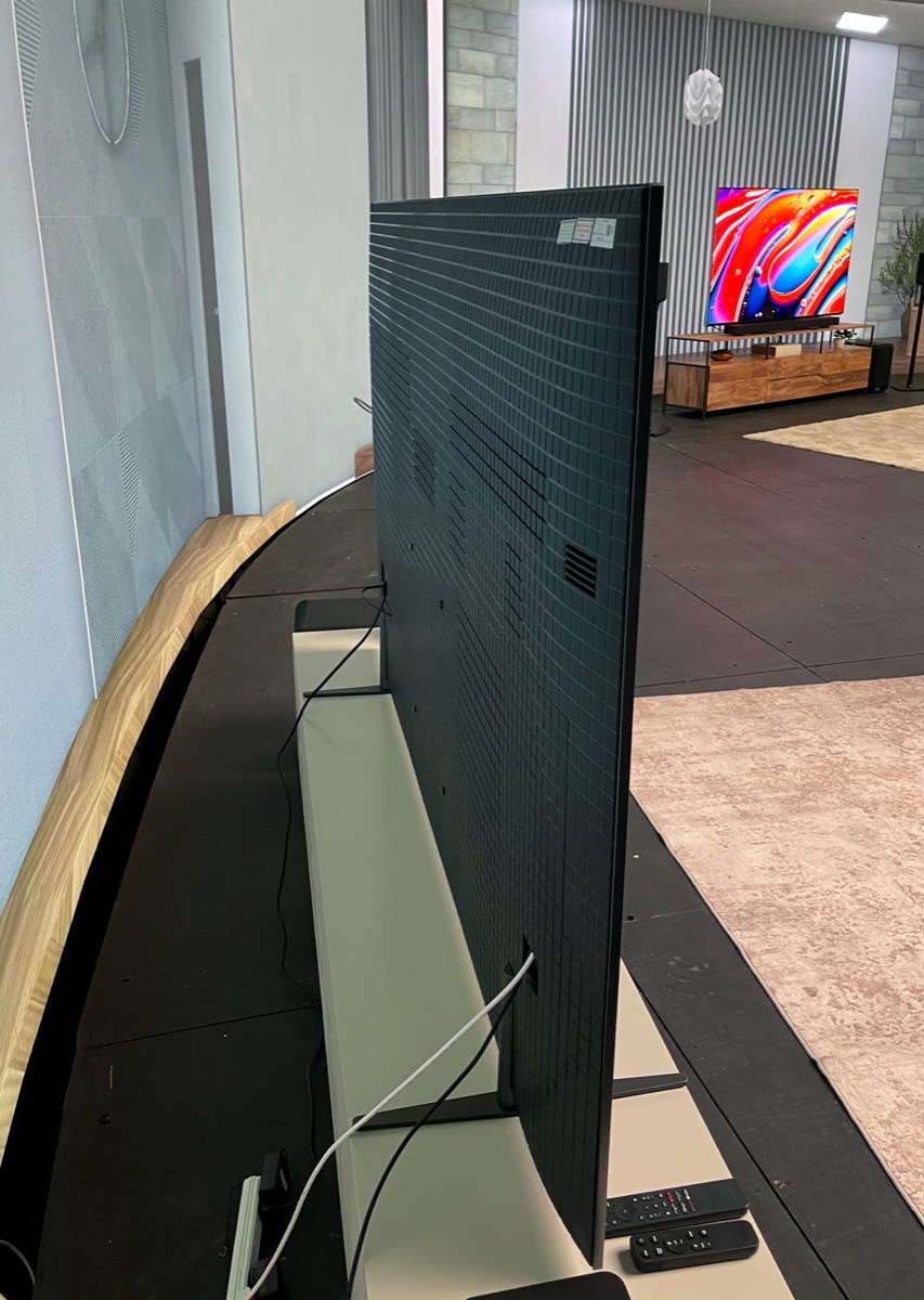 Sony Bravia 8 XR80