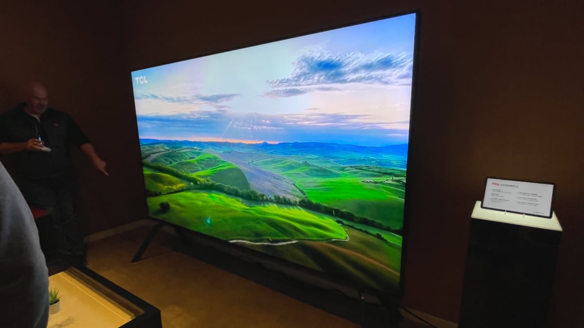 TCL 115 QM891G